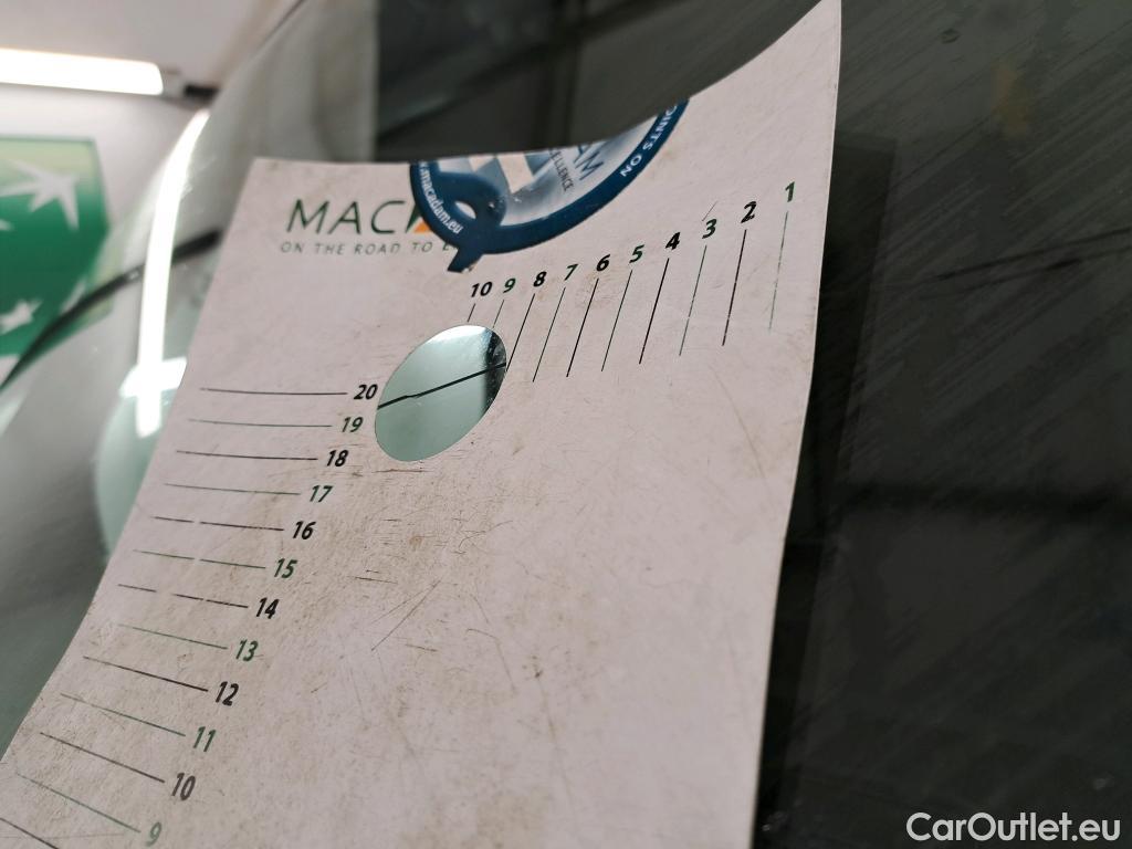  Renault  Master  Fourgon L2H2 3 5 Grand Confort dCi 135CV BVM6 E6dT #10