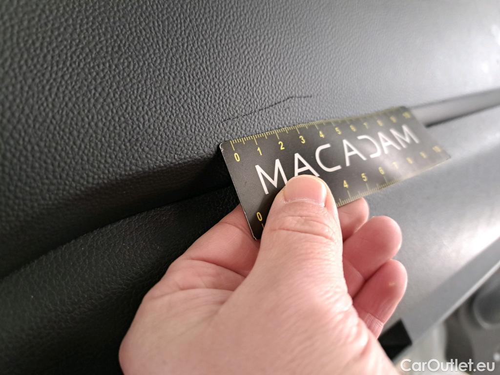  Renault  Master  Fourgon L2H2 3 5 Grand Confort dCi 135CV BVM6 E6dT #29