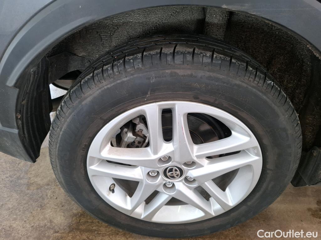  Toyota  C-HR TOYOTA  / 2016 / 5P / SUV 1.8 Hybride 122 Dynamic Business Beyond #24