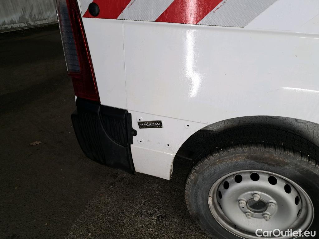  Renault  Master  Fourgon L2H2 3 5 Grand Confort dCi 135CV BVM6 E6dT #25