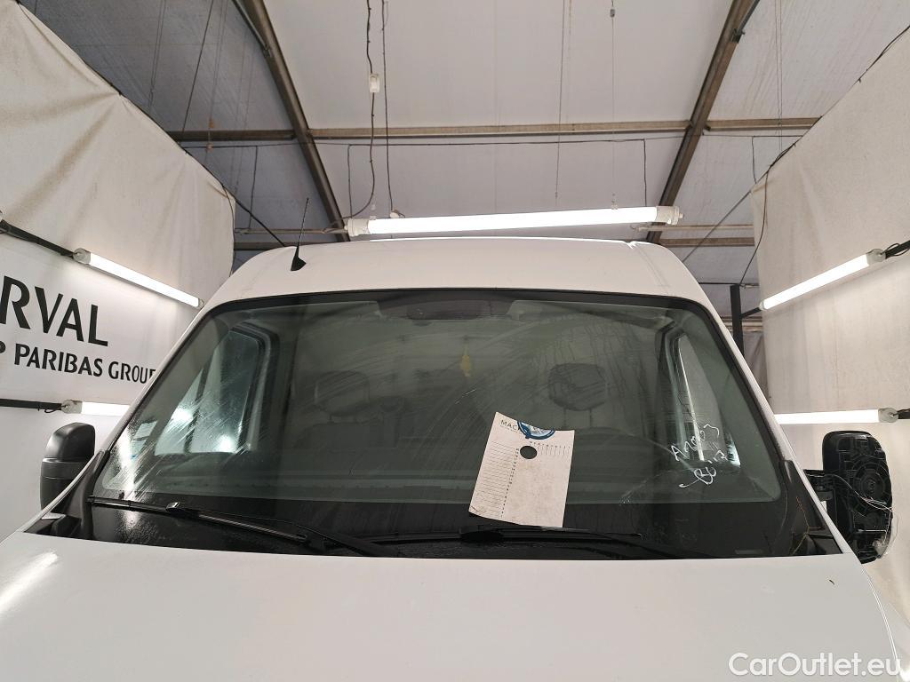  Renault  Master  Fourgon L2H2 3 5 Grand Confort dCi 135CV BVM6 E6dT #9