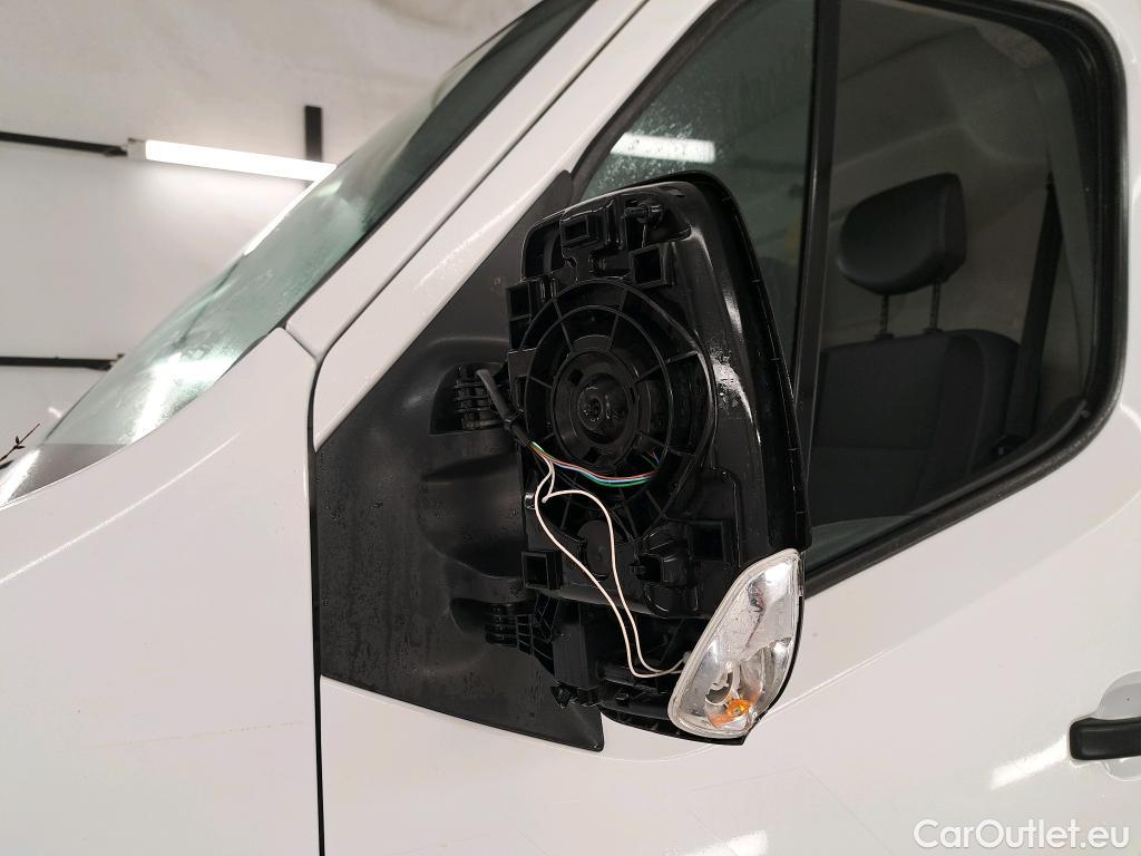  Renault  Master  Fourgon L2H2 3 5 Grand Confort dCi 135CV BVM6 E6dT #32