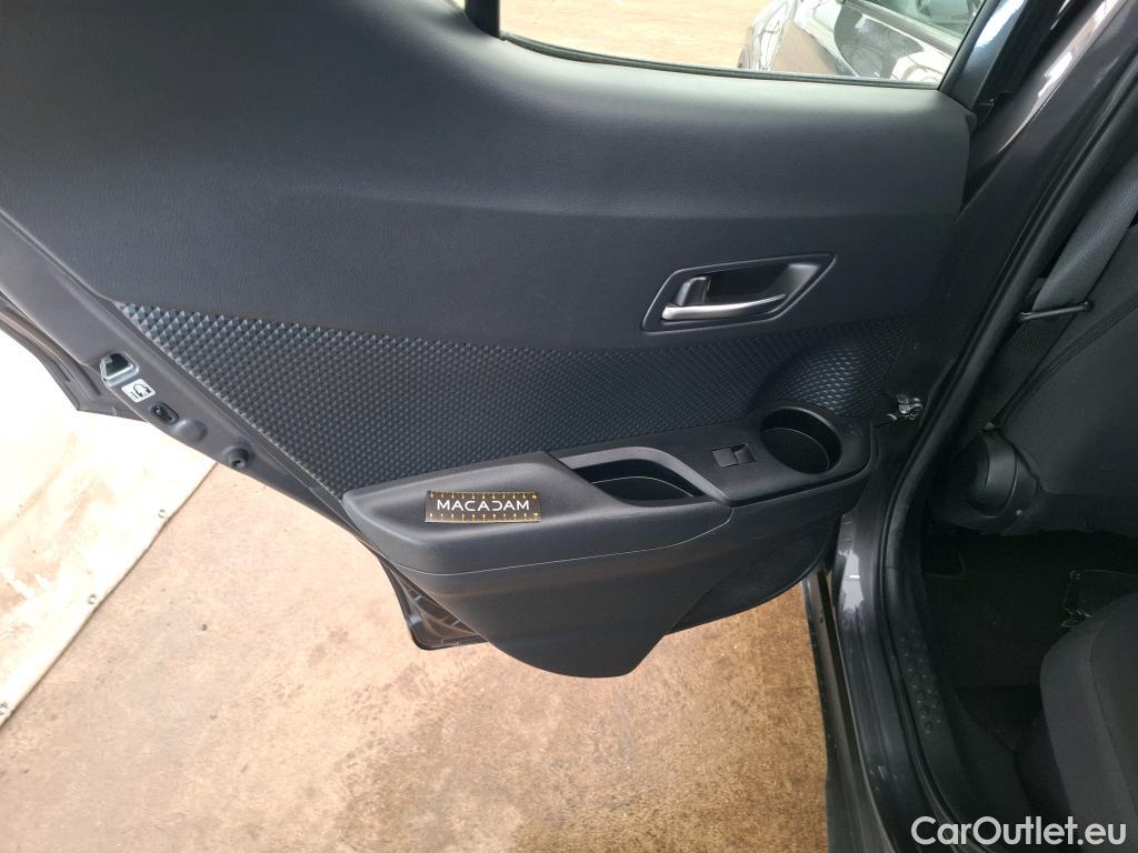  Toyota  C-HR TOYOTA  / 2016 / 5P / SUV 1.8 Hybride 122 Dynamic Business Beyond #4