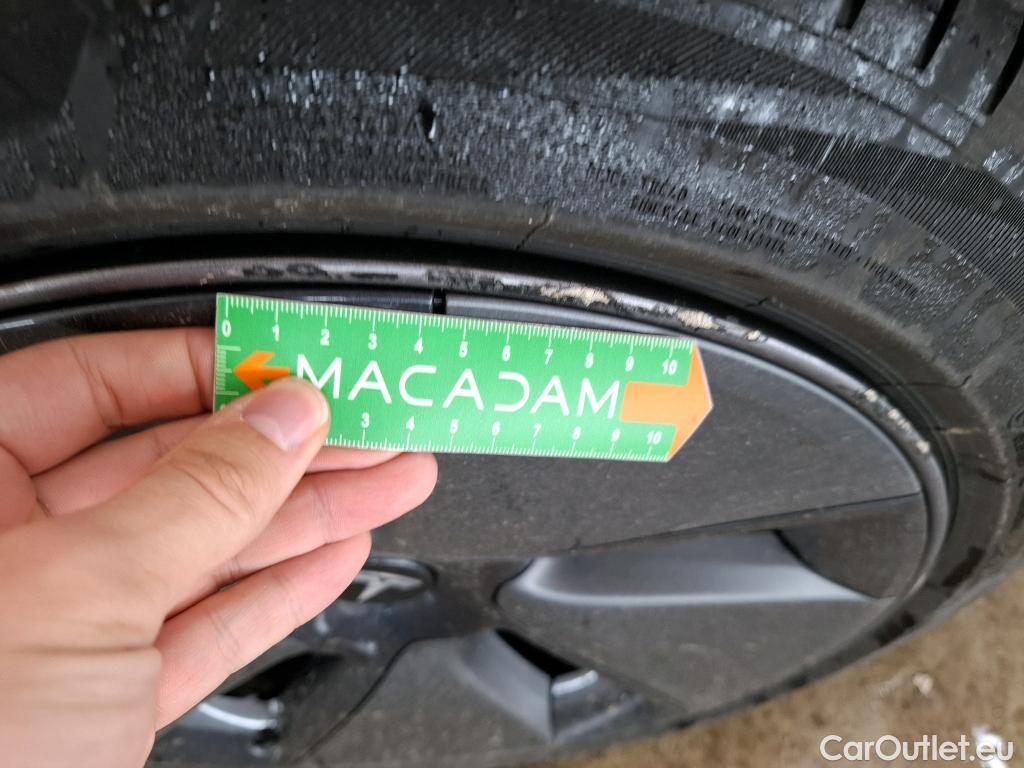  Tesla  Model 3 TESLA  / 2018 / 4P / Berline Grande Autonomie Dual Motor AWD #3