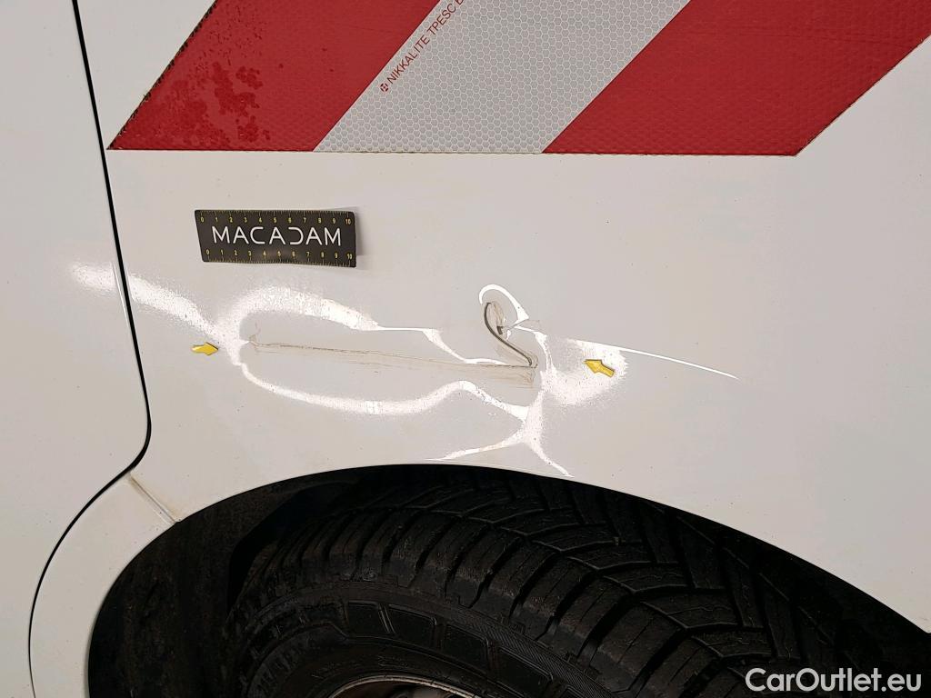  Renault  Master  Fourgon L2H2 3 5 Grand Confort dCi 135CV BVM6 E6dT #17