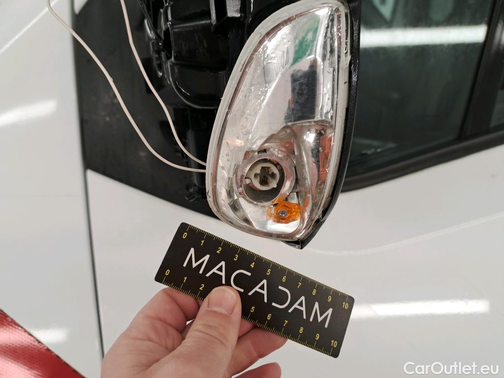  Renault  Master  Fourgon L2H2 3 5 Grand Confort dCi 135CV BVM6 E6dT #27