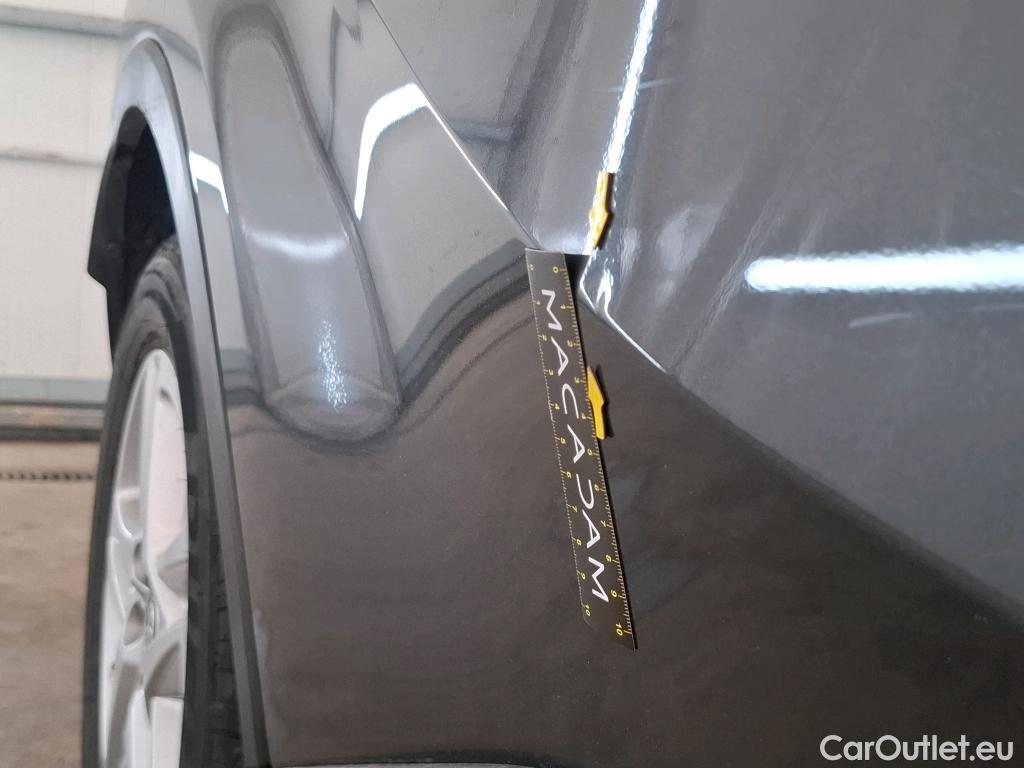  Toyota  C-HR TOYOTA  / 2016 / 5P / SUV 1.8 Hybride 122 Dynamic Business Beyond #38