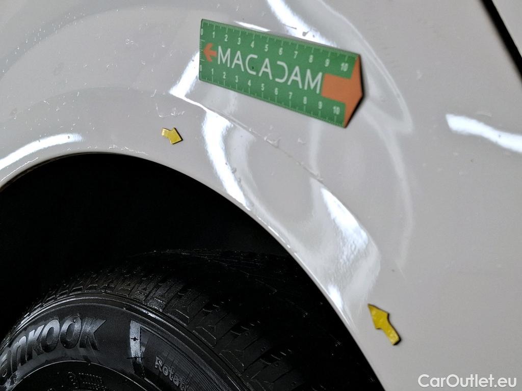  Peugeot  208  Premium 1.5 HDi 100CV BVM6 E6d #2