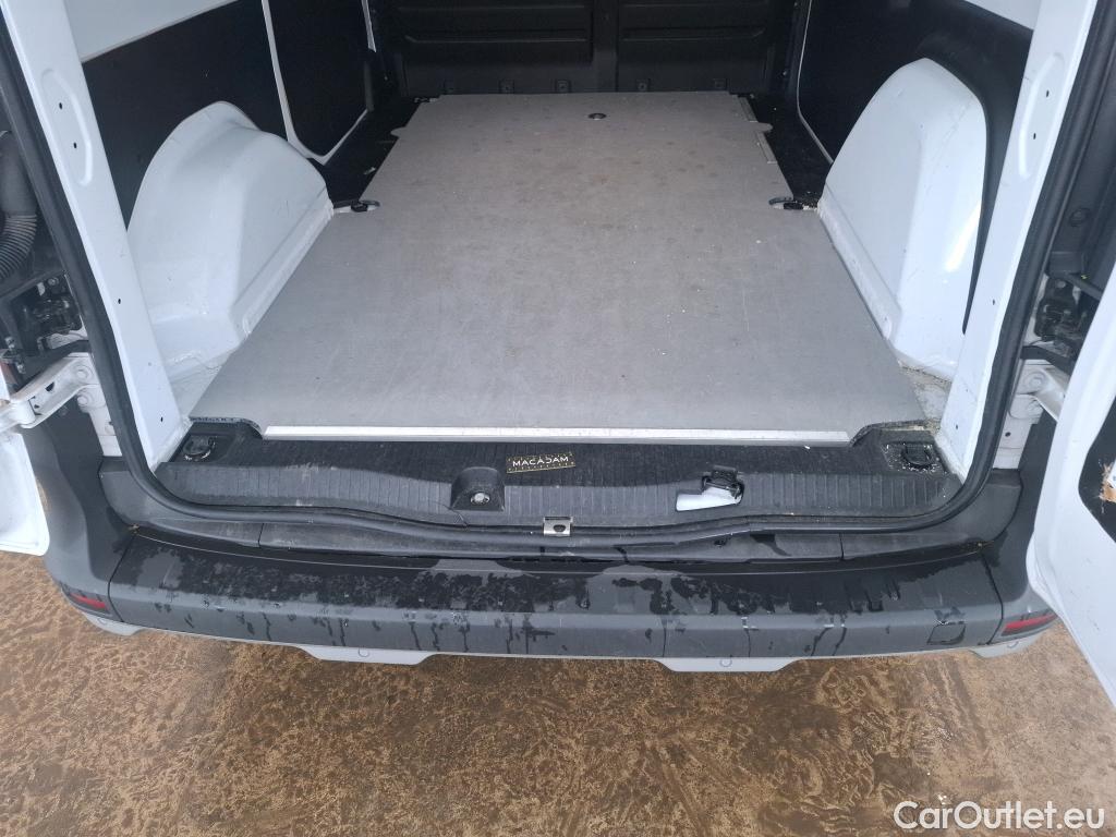  Renault  Kangoo RENAULT  / 2021 / 4P / Fourgonnette EXTRA - BLUE DCI 115 L2 #29