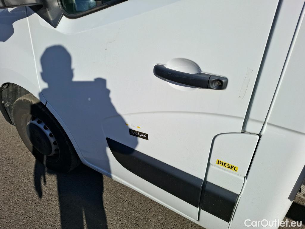  Renault  Master RENAULT  SC / 2019 / 2P / Châssis cabine CC Tr CF F3500 L3 Blue dCi 145 EVIE #8