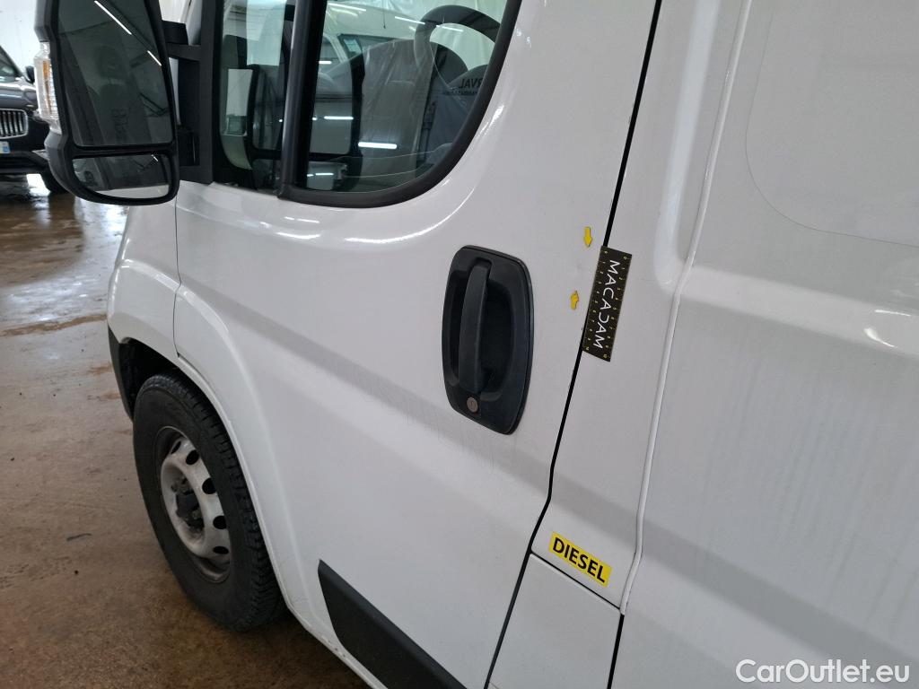  Fiat  Ducato FIAT   2014  4P  Fourgon tôlé H3Power 140 Maxi 35 XL H2 Pack #40
