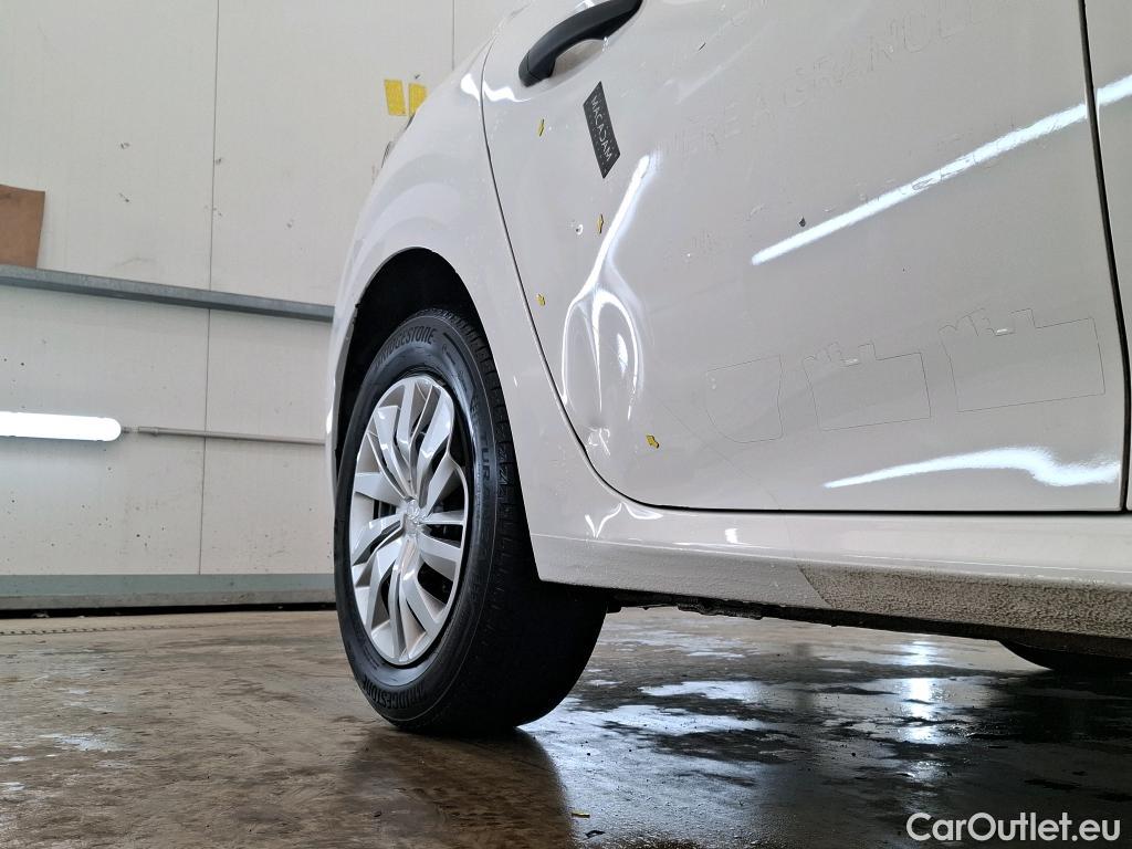 Peugeot  208  Premium 1.5 HDi 100CV BVM6 E6d #3