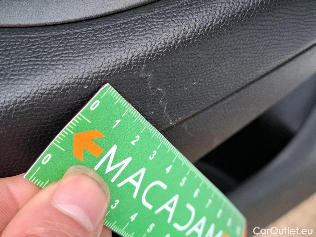  Peugeot  208  Premium 1.5 HDi 100CV BVM6 E6d #7