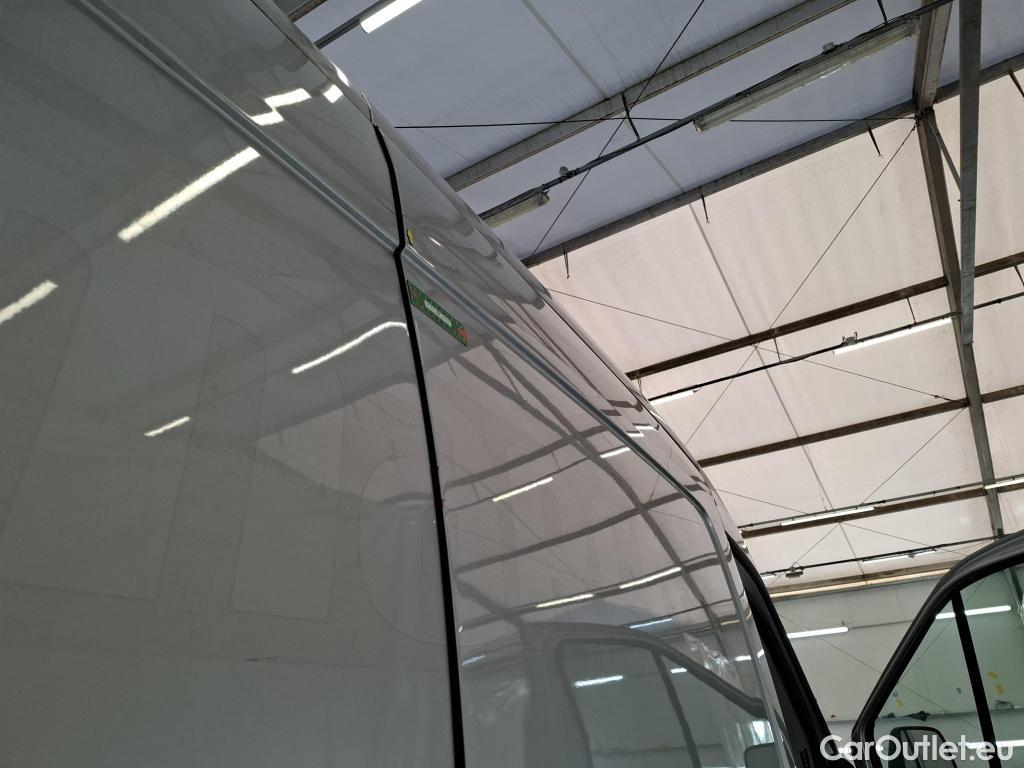  Ford  Transit  Fourgon 310 L3 Trend 2.0 TDCi 105CV BVM6 E6 #15