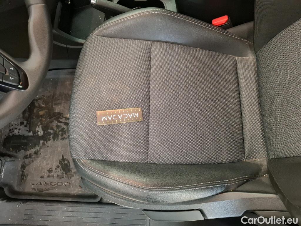  Renault  Kangoo RENAULT  / 2021 / 4P / Fourgonnette EXTRA - BLUE DCI 115 L2 #38