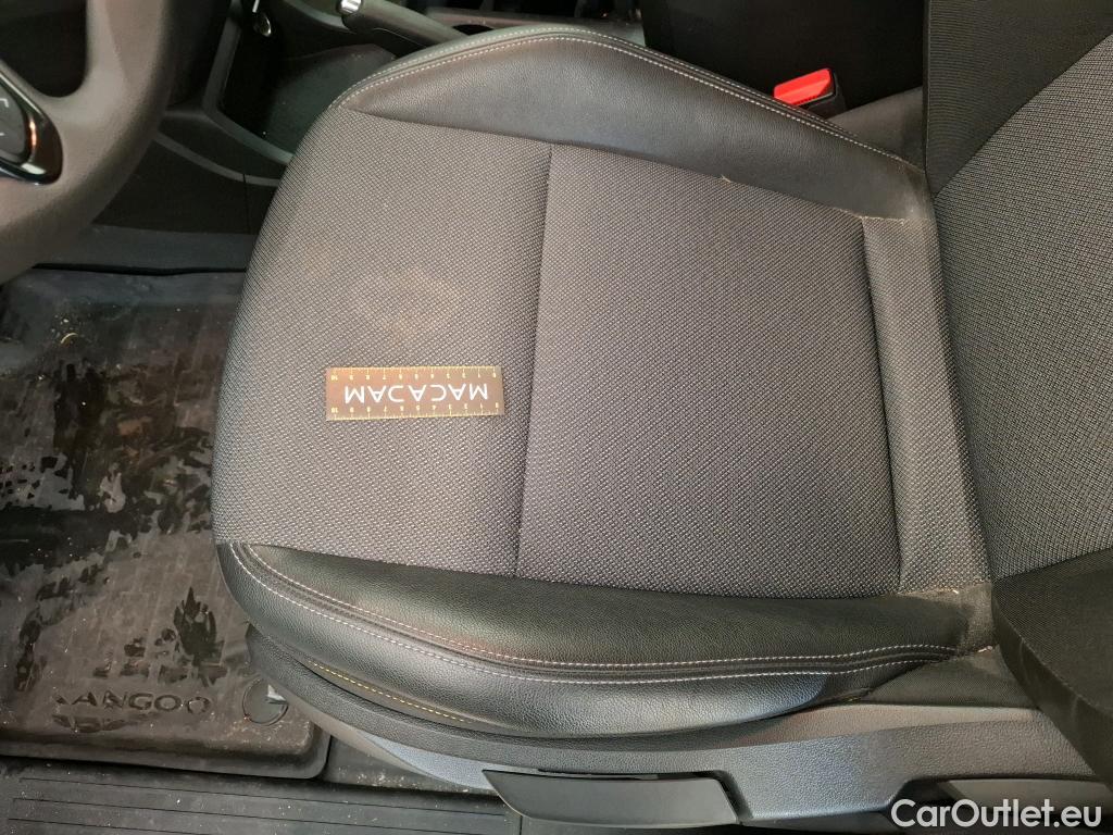  Renault  Kangoo RENAULT  / 2021 / 4P / Fourgonnette EXTRA - BLUE DCI 115 L2 #37