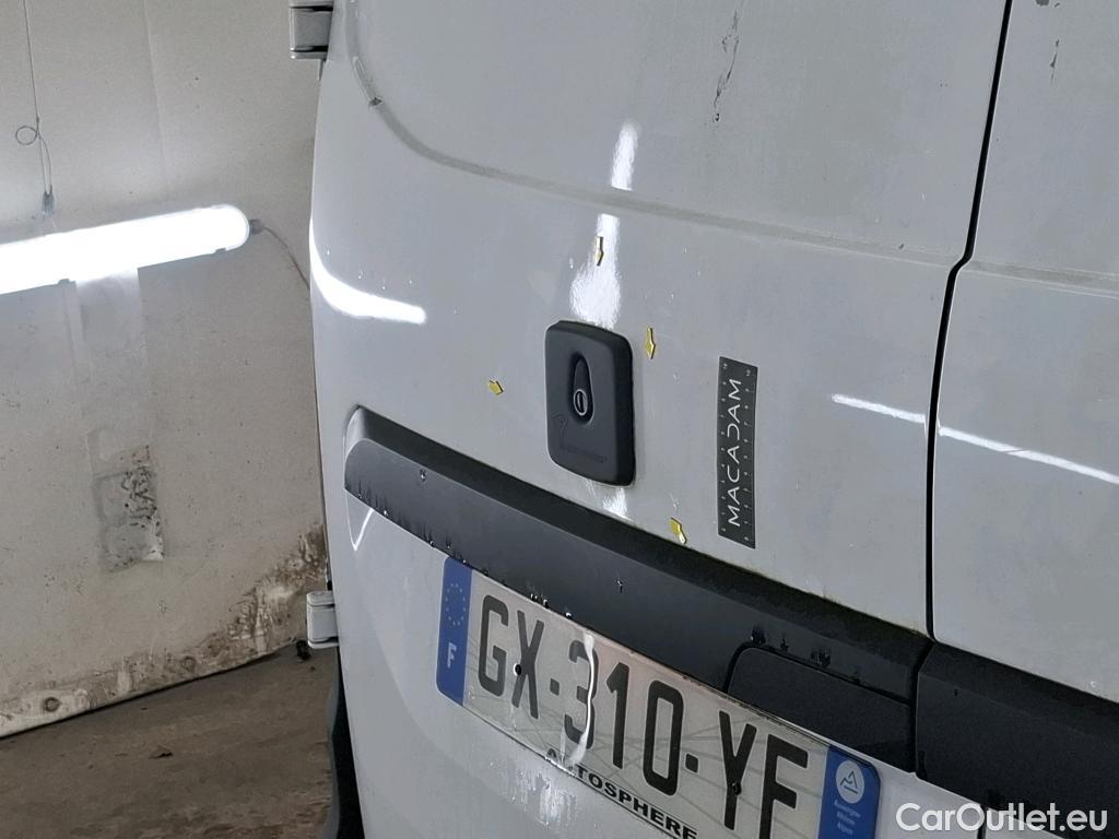  Renault  Kangoo RENAULT  / 2021 / 4P / Fourgonnette EXTRA - BLUE DCI 115 L2 #22