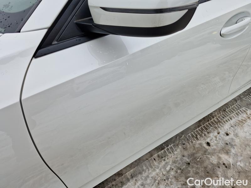  Bmw  Serie 3  Touring (F31) (2015) 320d hyb.Touring xDrive AT #4