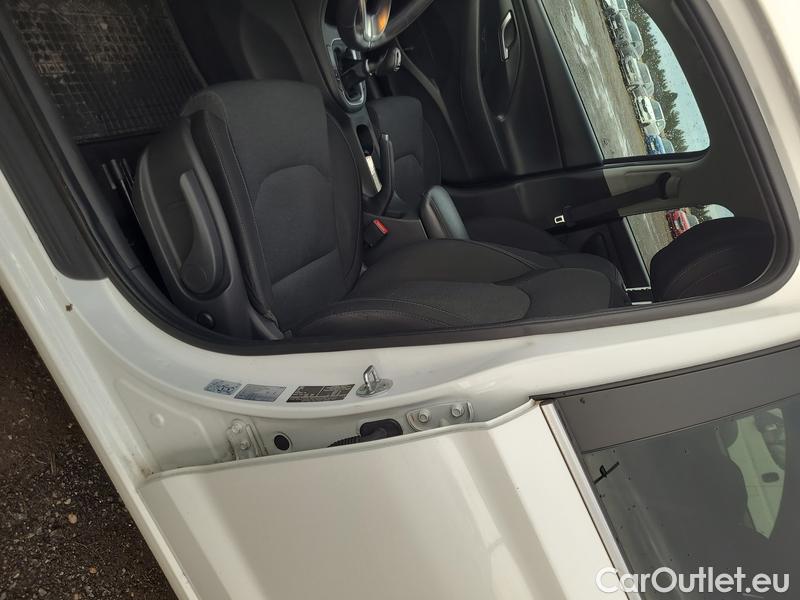  Hyundai  i30  (PD)(01.2017  ->)  kom.1.0TGDI 120 Smart #9