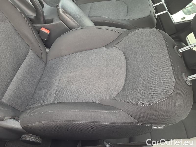  Hyundai  i30  (PD)(01.2017  ->)  kom.1.0TGDI 120 Smart #7