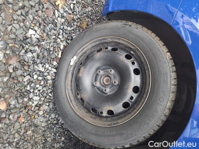  Skoda  Fabia  3 (2015)  1.0TSI 70 Active #2