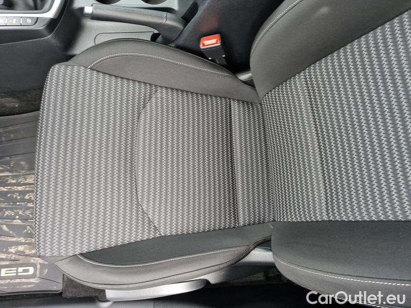  KIA  Cee'd Ceed  (CD) (2018->) Ceed SW 1.5 T-GDI 118 Top #7