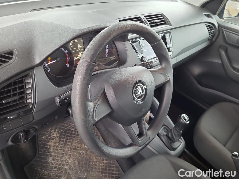  Skoda  Fabia  3 (2015)  1.0TSI 70 Active #5