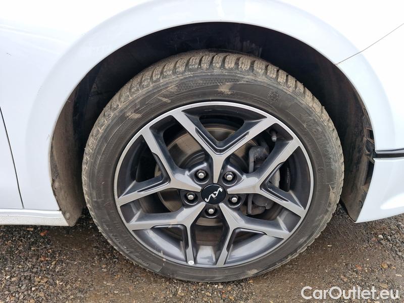  KIA  Cee'd Ceed  (CD) (2018->) Ceed SW 1.5 T-GDI 118 Top #10