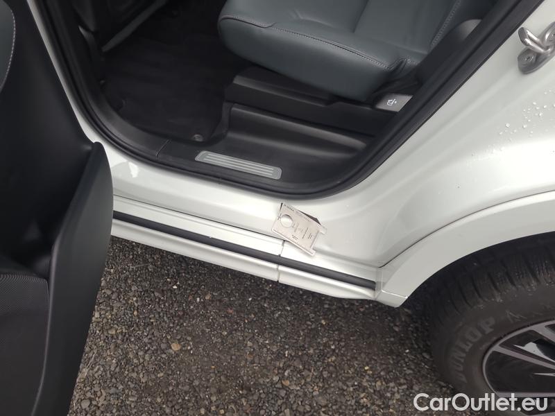  Volvo  XC90 XC 90 (2015)  B5 D Momentum Pro AWD AT #27