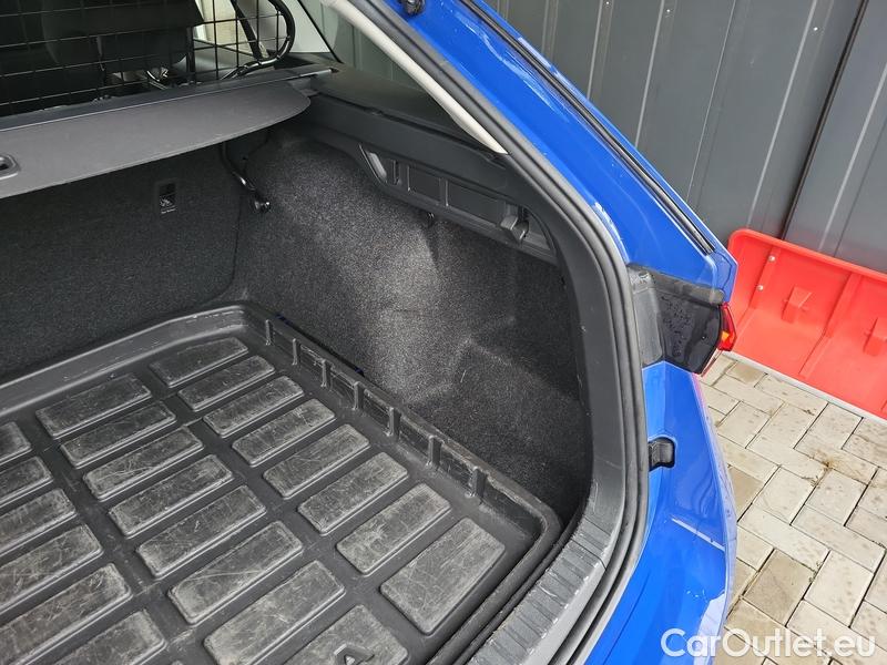  Skoda  Octavia  Combi (NX3)(2020) Oct.Combi 1.0TSI 81 Active #7