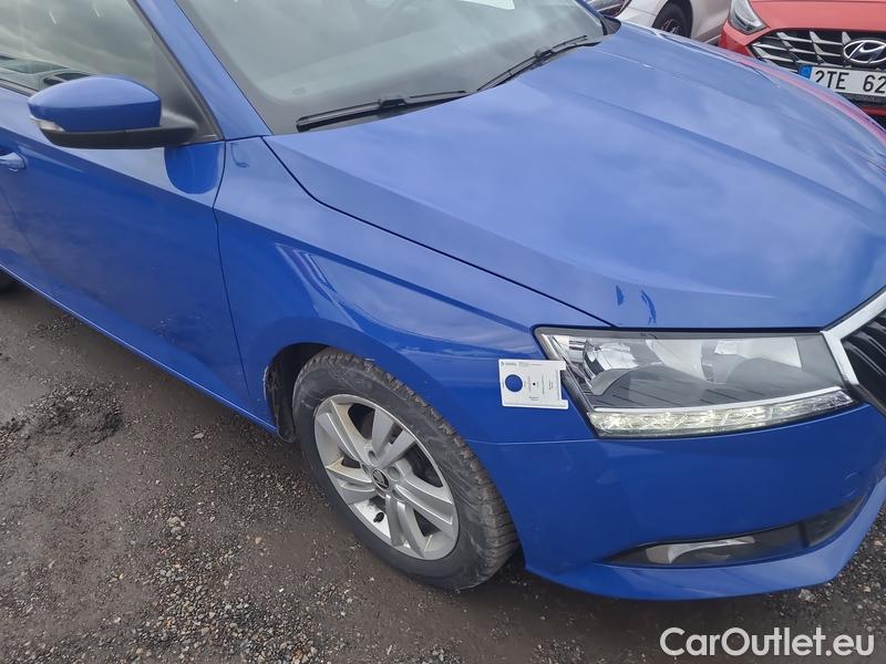  Skoda  Fabia  Combi (2015) Com.1.0TSI 70 Ambition 5d #52