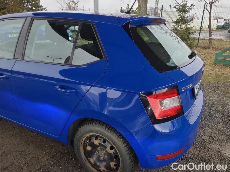  Skoda  Fabia  3 (2015)  1.0TSI 70 Active #4
