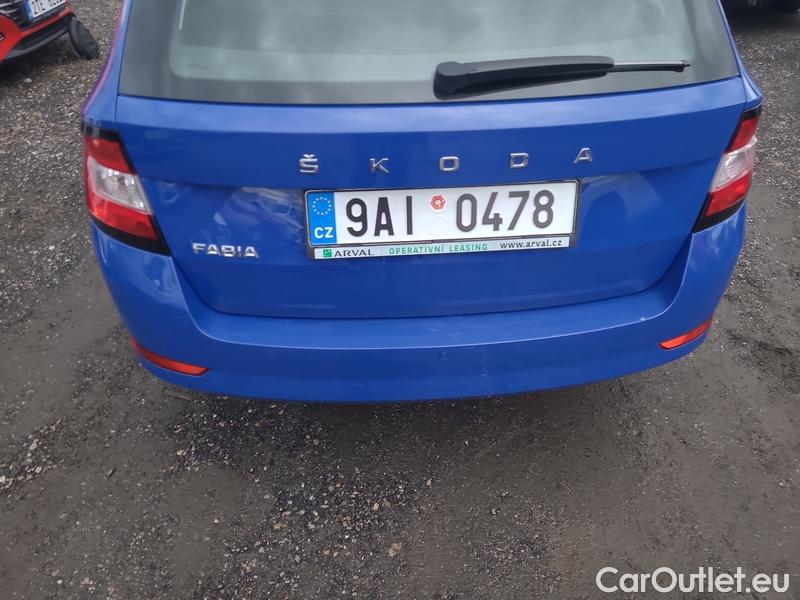  Skoda  Fabia  Combi (2015) Com.1.0TSI 70 Ambition 5d #26