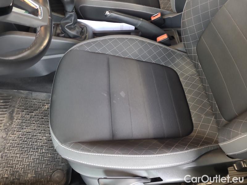  Skoda  Fabia  Combi (2015)  Com 1.0TSI 81 Ambition #9