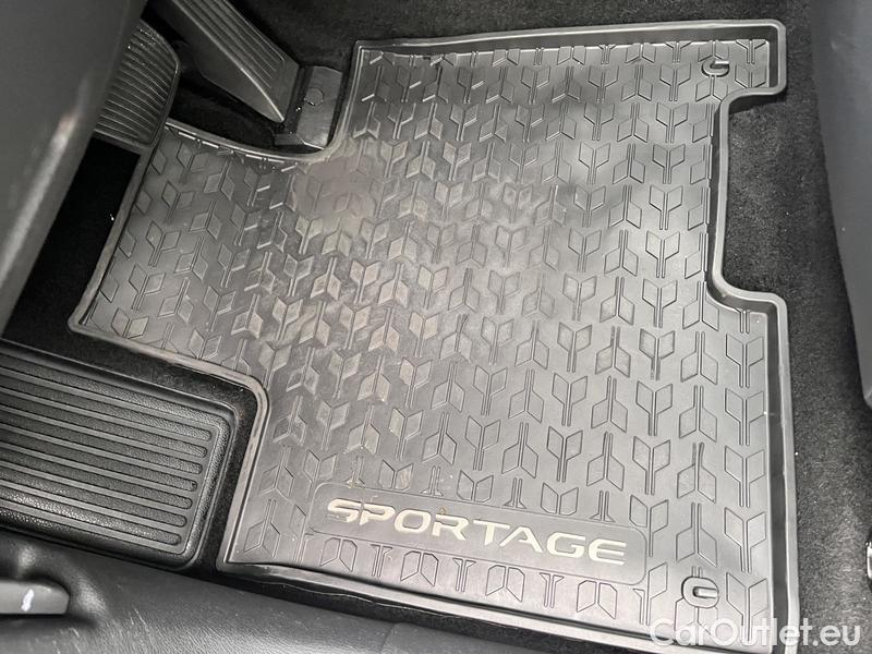  KIA  Sportage  (NQ5)(2022->)  1.6HEV 169 TOP AT #8