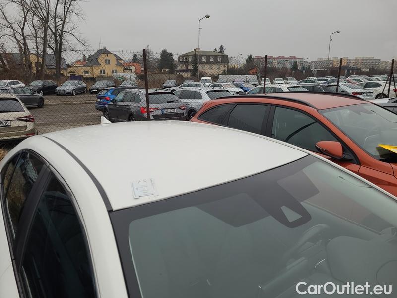  Toyota  Corolla  (E21) (2019)  1.8Hyb.Active AT #10