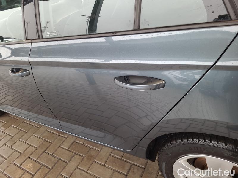  Skoda  Fabia  Combi (2015)  Com 1.0TSI 81 Ambition #4