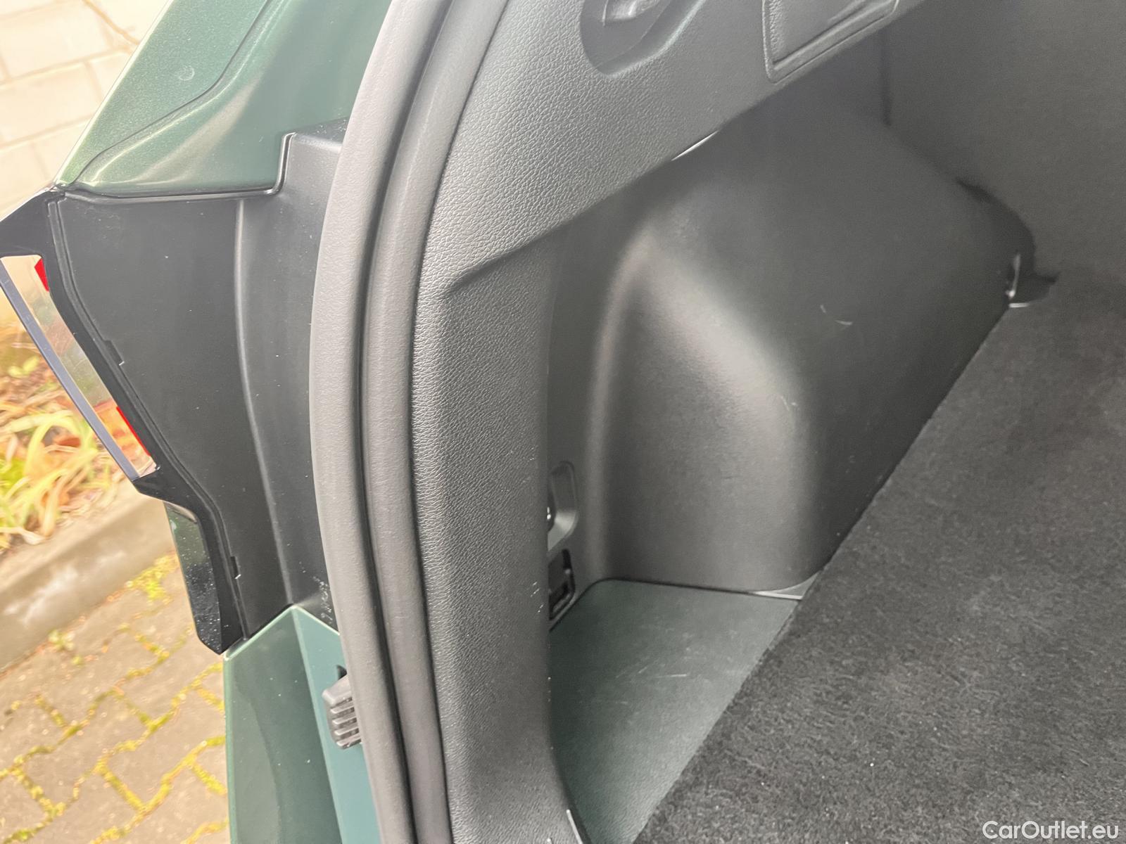  KIA  Sportage  (NQ5)(2022->)  1.6HEV 169 TOP AT #19