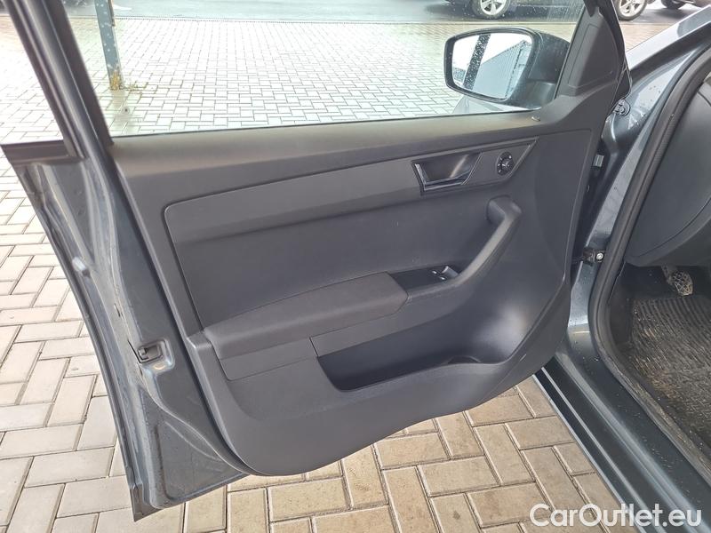  Skoda  Fabia  Combi (2015)  Com 1.0TSI 81 Ambition #11