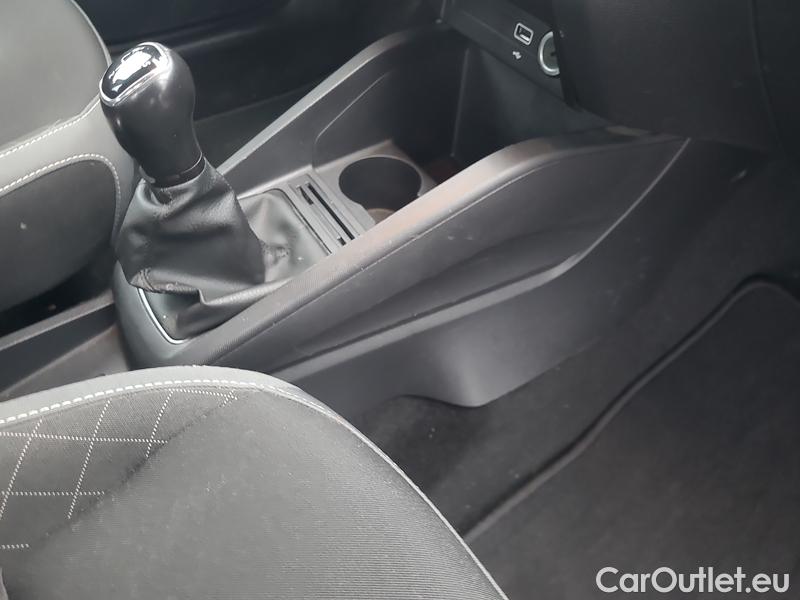  Skoda  Fabia  Combi (2015) Com.1.0TSI 70 Ambition 5d #49