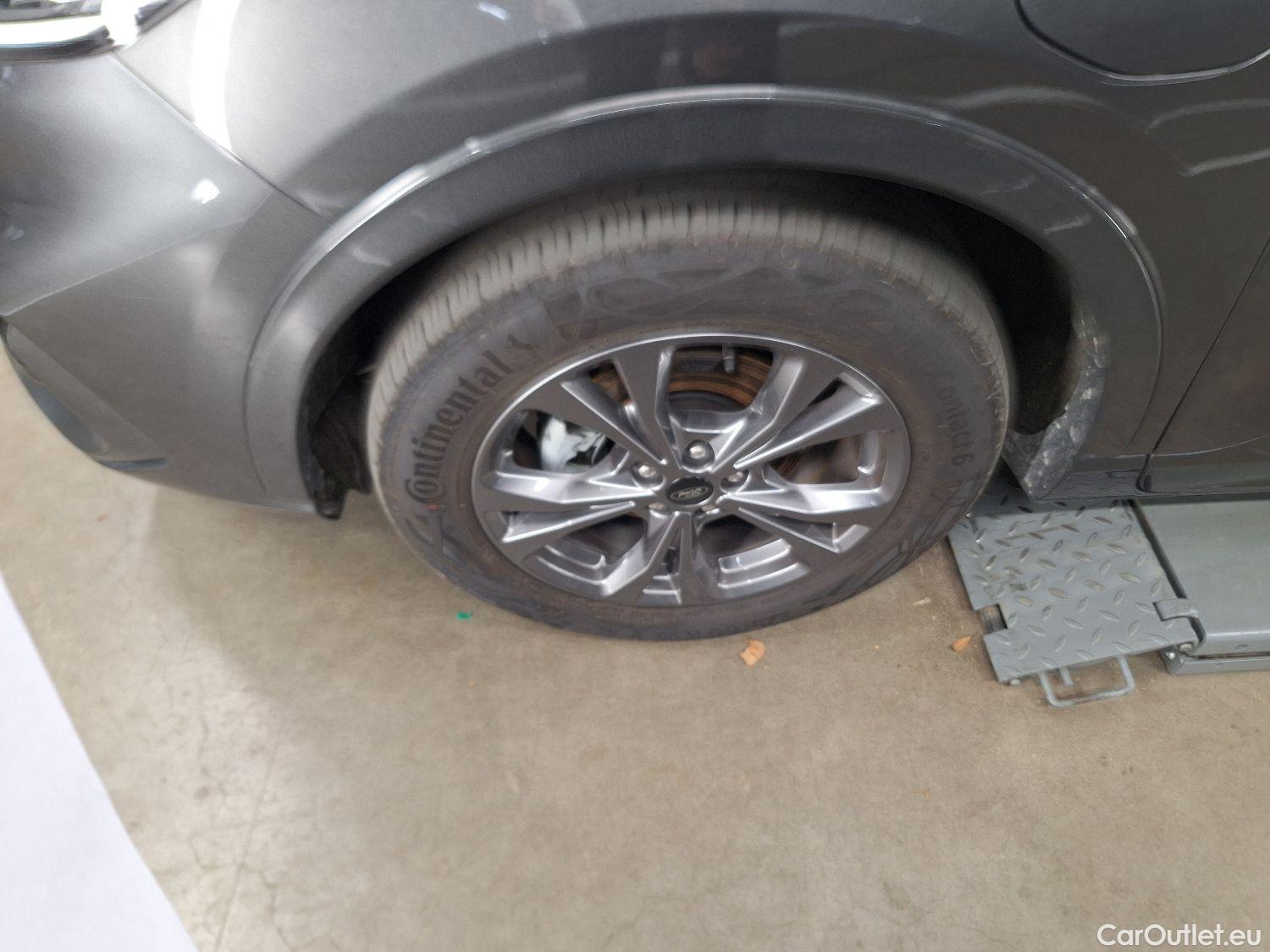  Ford  Kuga Ford,  '19 PHEV, Ford  2.5i PHEV Aut. 165kW ST-Line 5d #17