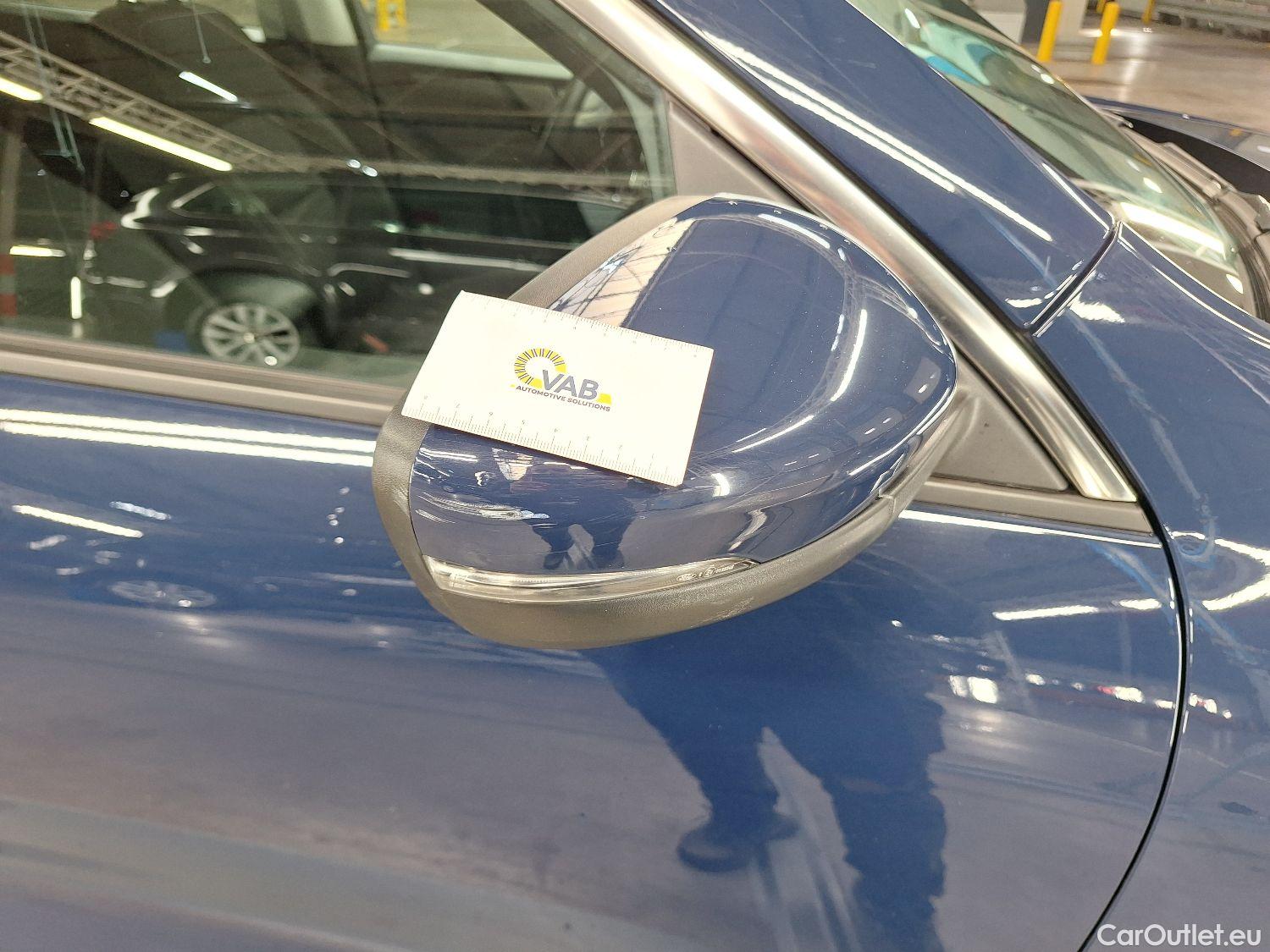  Ford  Kuga Ford,  '19 PHEV, Ford  2.5i PHEV Aut. 165kW Titanium 5d #33