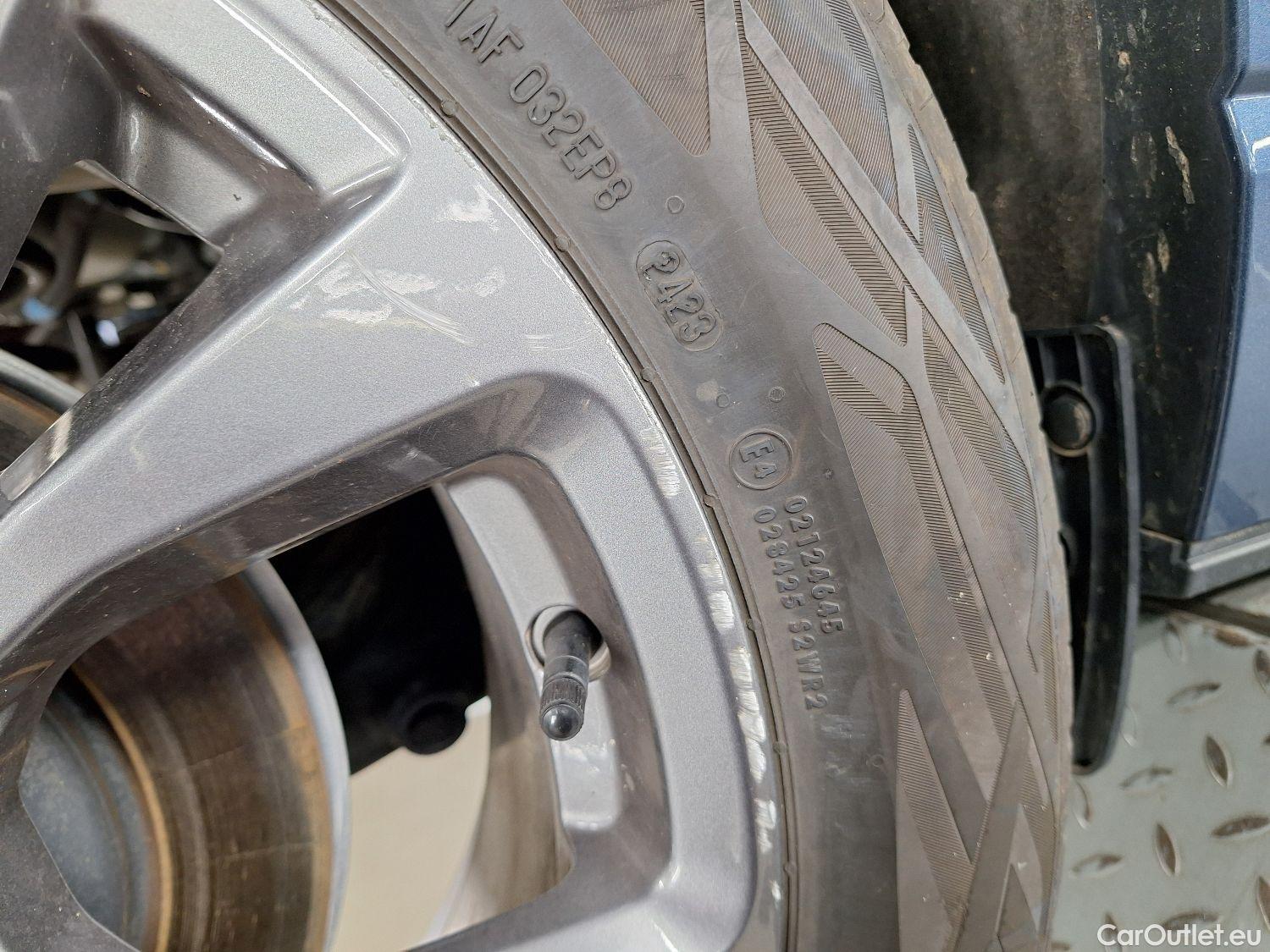  Ford  Kuga Ford,  '19 PHEV, Ford  2.5i PHEV Aut. 165kW ST-Line 5d #3