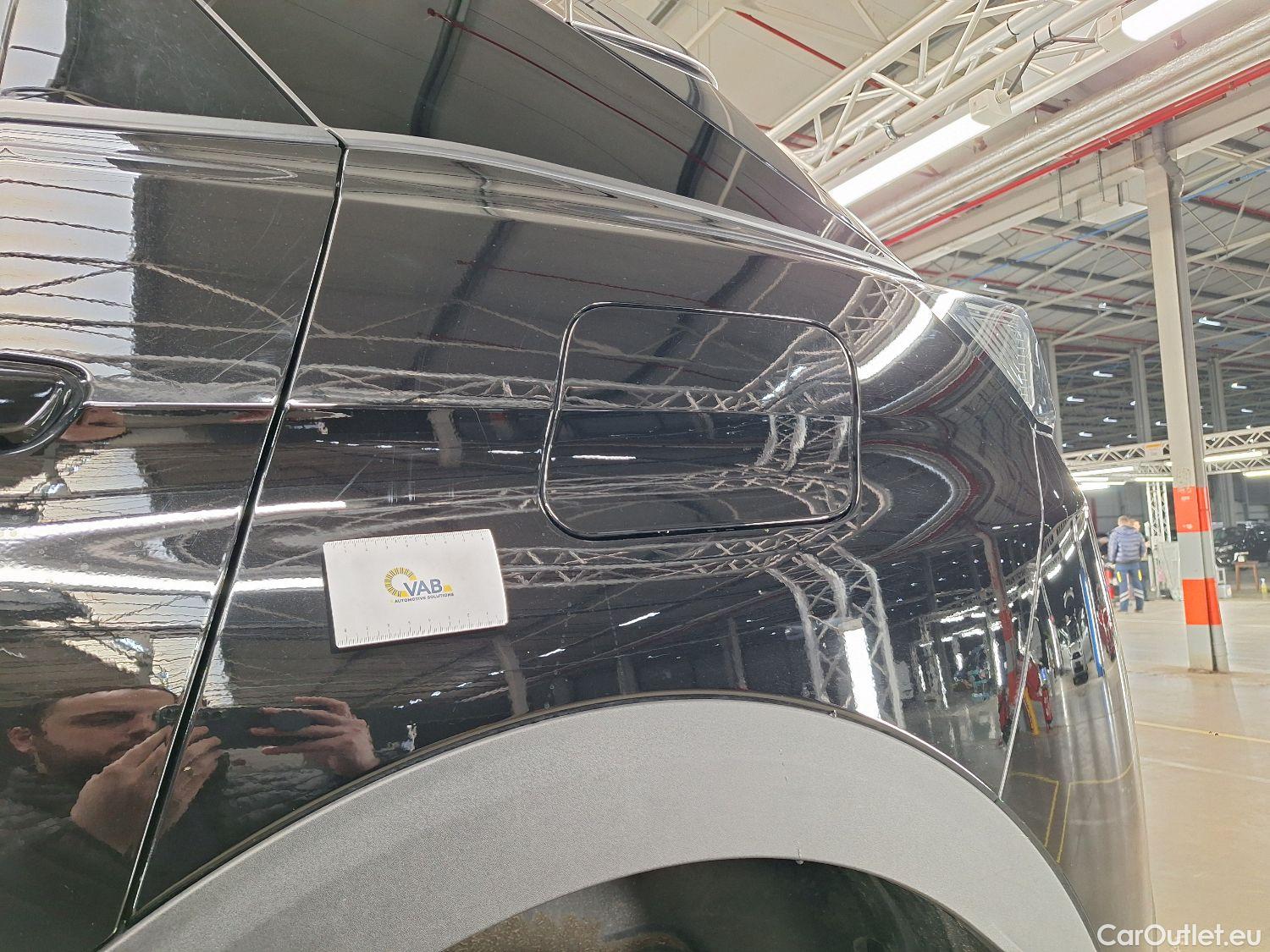  Peugeot  3008 Peugeot,  FL'20 PHEV, Peugeot  Hybrid 225 e-Auto8 Allure 5d #29