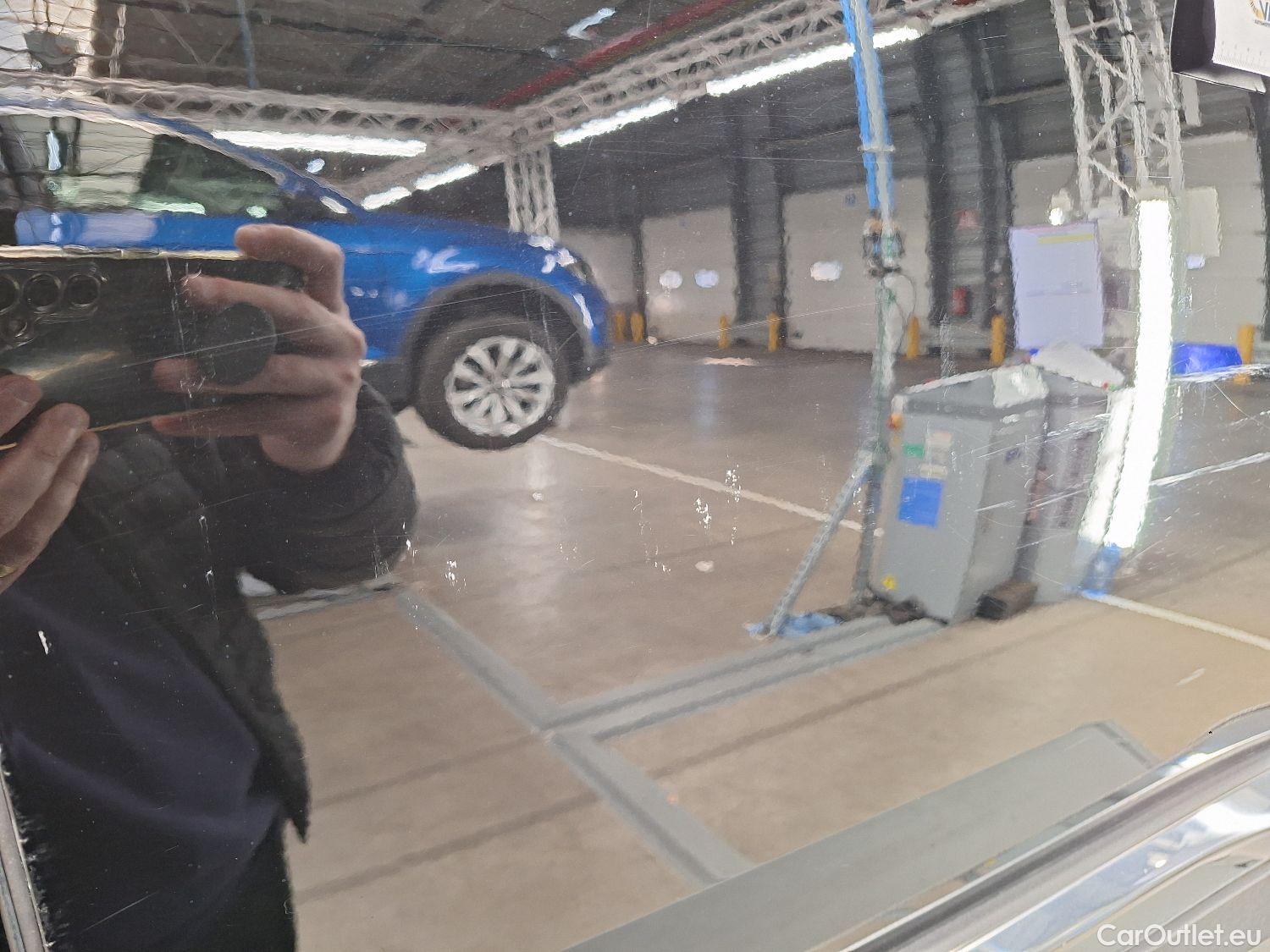  Peugeot  3008 Peugeot,  FL'20 PHEV, Peugeot  Hybrid 225 e-Auto8 Allure 5d #18