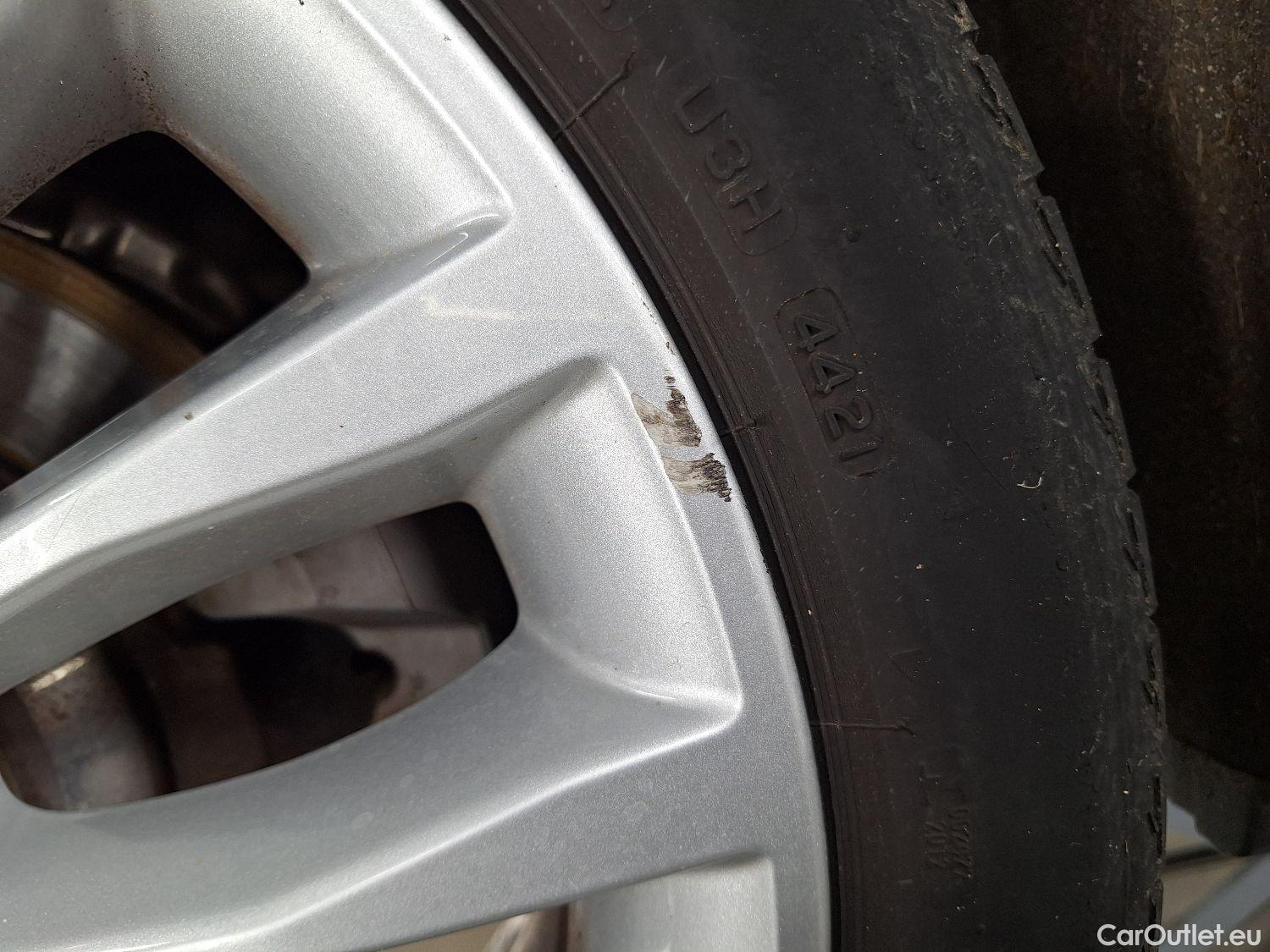  Bmw  Serie 5 BMW, 5-serie FL'20 PHEV, BMW 5 Reeks Berline 520e 150kW 4d #4