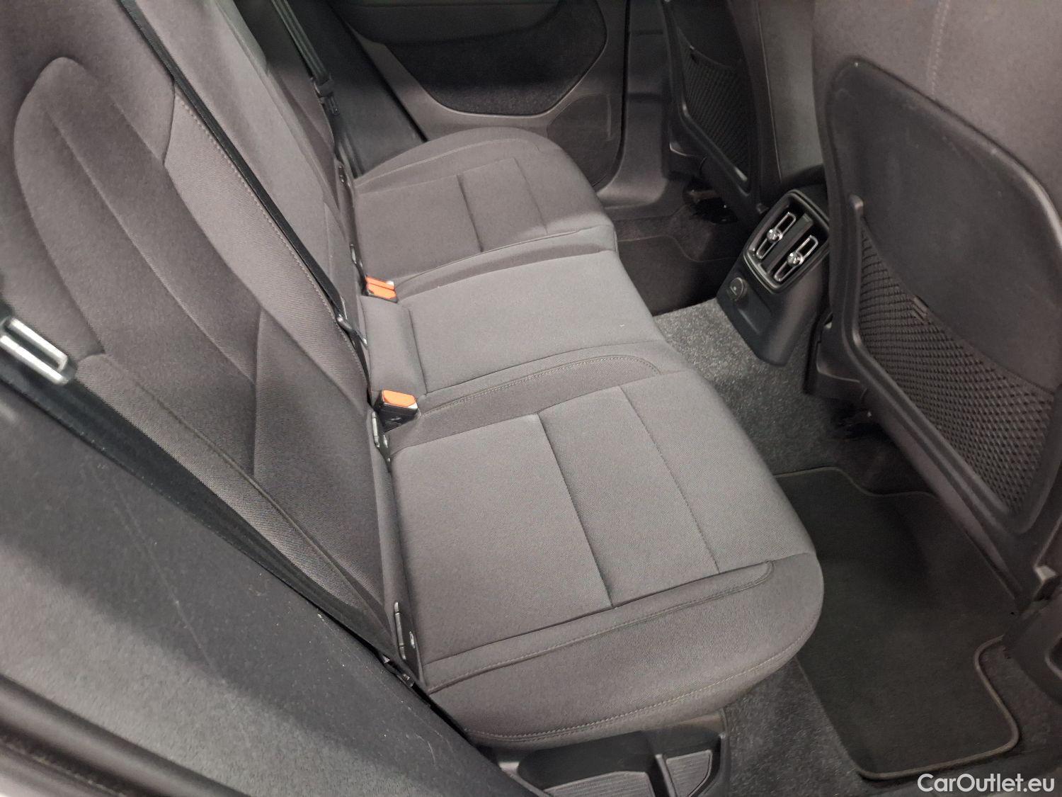  Volvo  XC 40 Volvo, XC40 '17, Volvo XC40 T5 Recharge Geartronic Inscription Expr #28