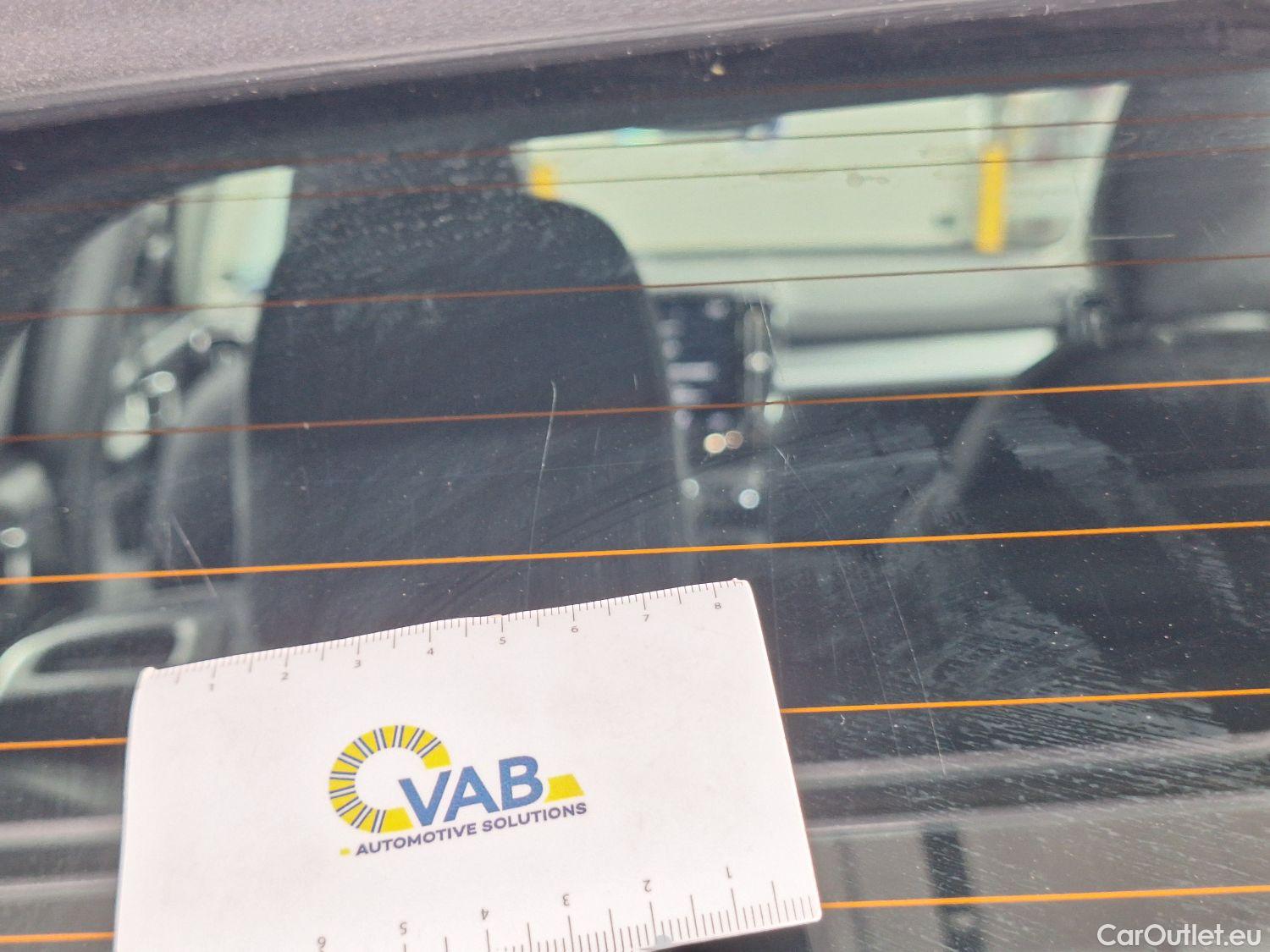  Volvo  XC 40 Volvo, XC40 '17, Volvo XC40 T5 Recharge Geartronic Inscription Expr #32