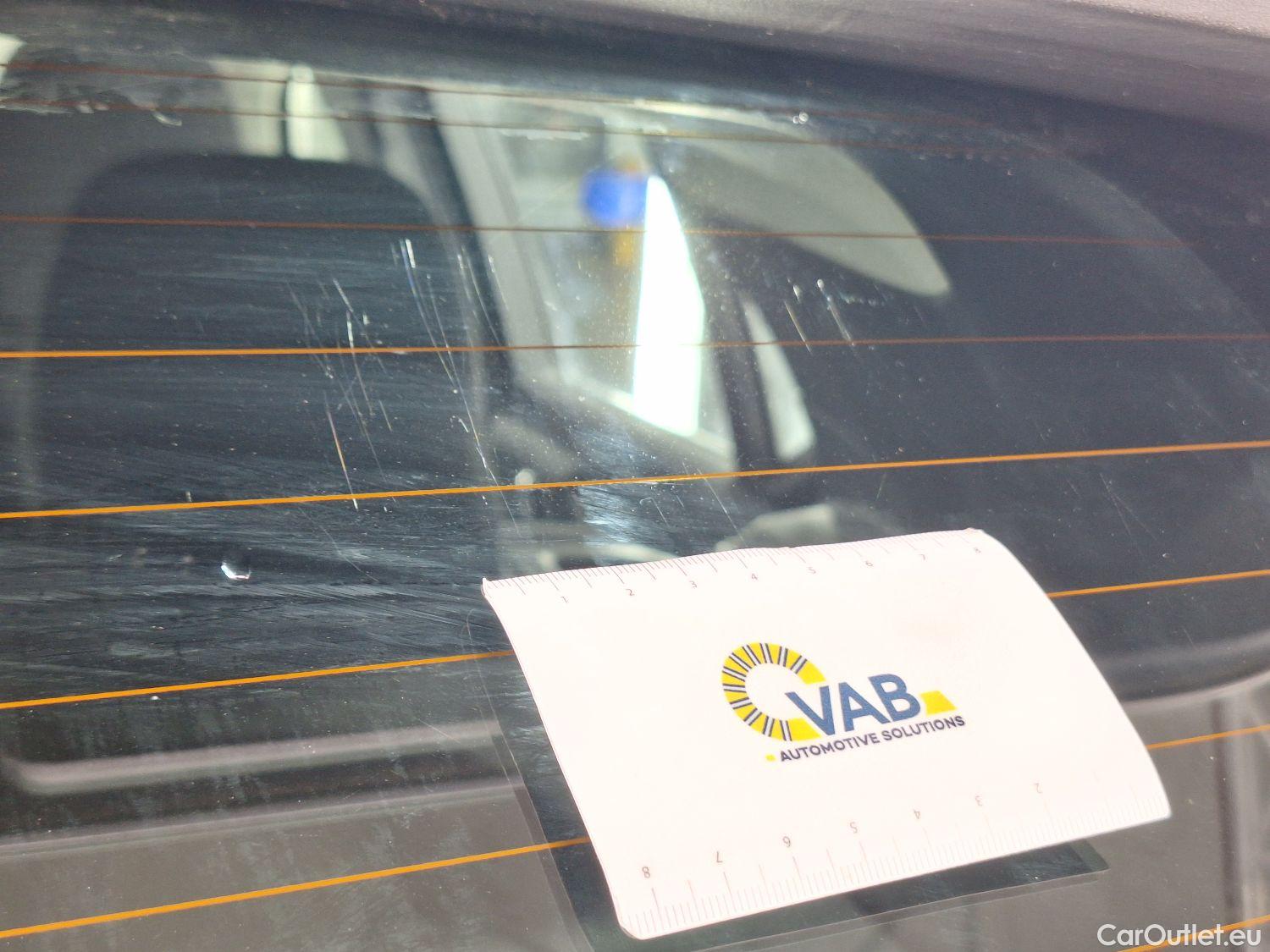  Volvo  XC 40 Volvo, XC40 '17, Volvo XC40 T5 Recharge Geartronic Inscription Expr #33