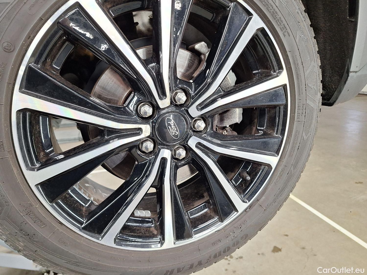  Ford  Puma Ford,  '19, Ford  1.0i Ecoboost mHEV 92kW Titanium 5d #1